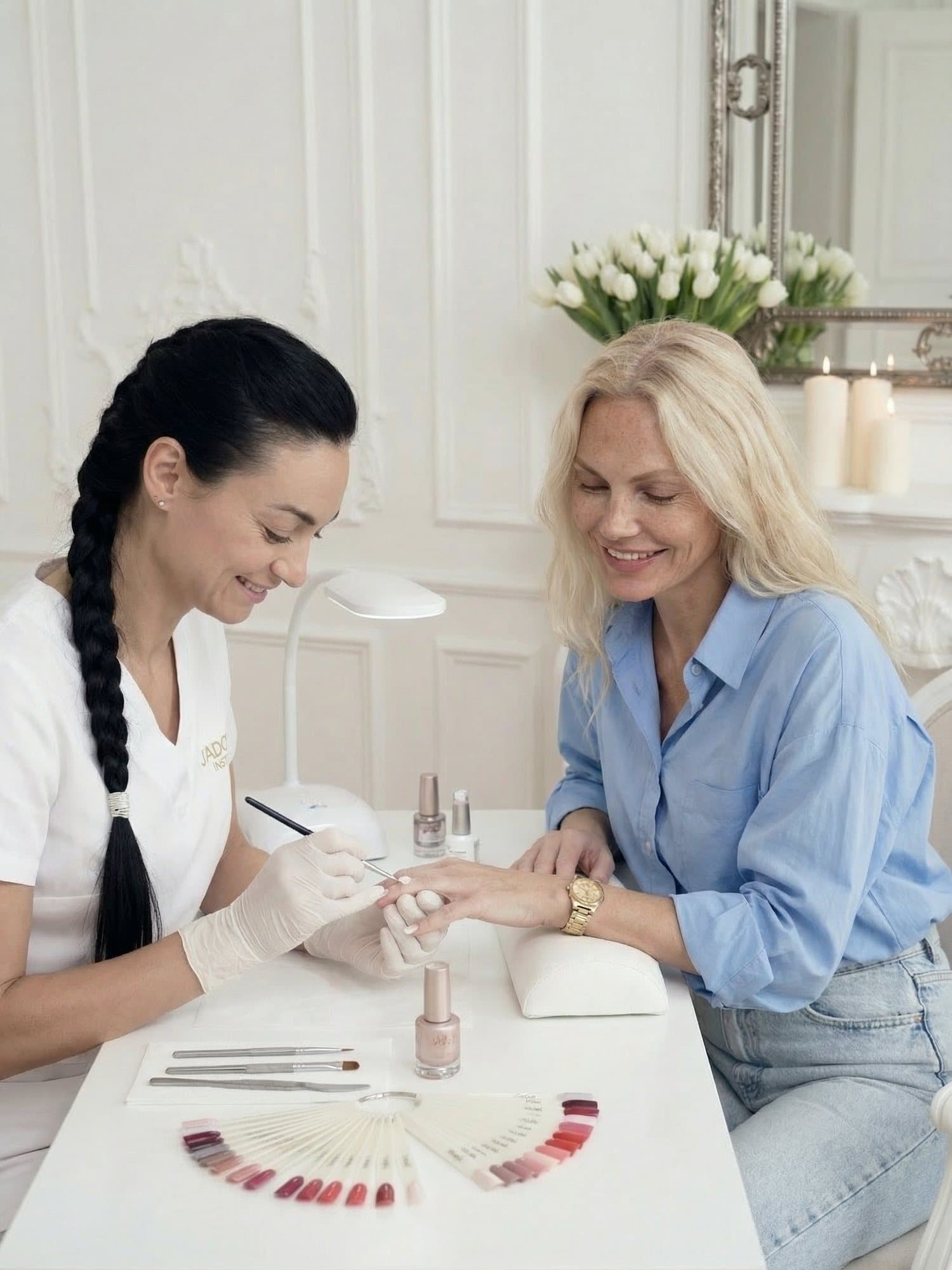 Manicure — treatment at J'adore Instytut — Assessment of hands and plate