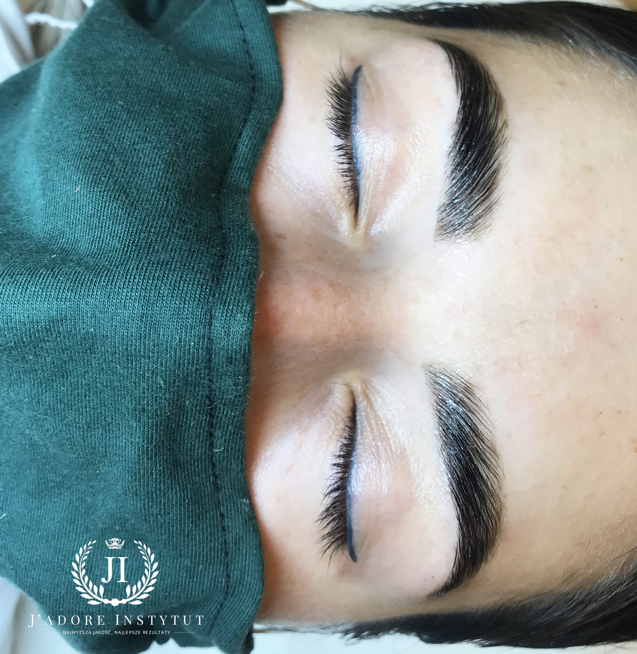 Henna Brows  WoW Day Spa