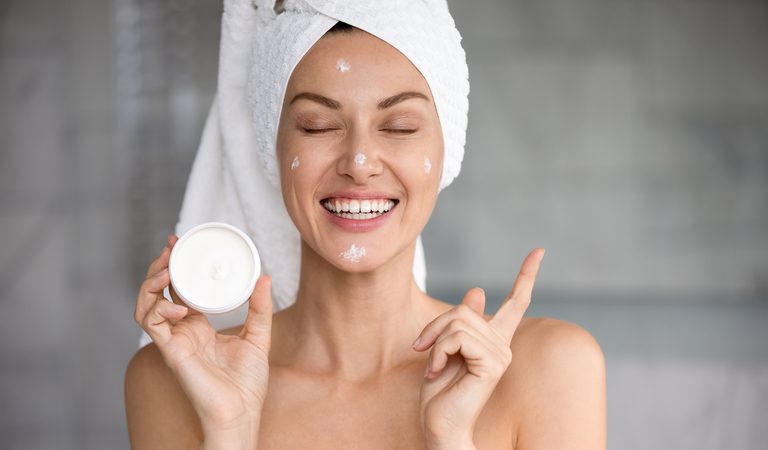 Skin moisturization – popular facts and myths